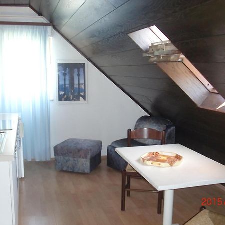 Villa Elit Dugi Rat Szoba fotó